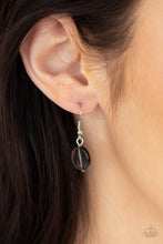 Load image into Gallery viewer, Light-Scattering Luminosity - Black